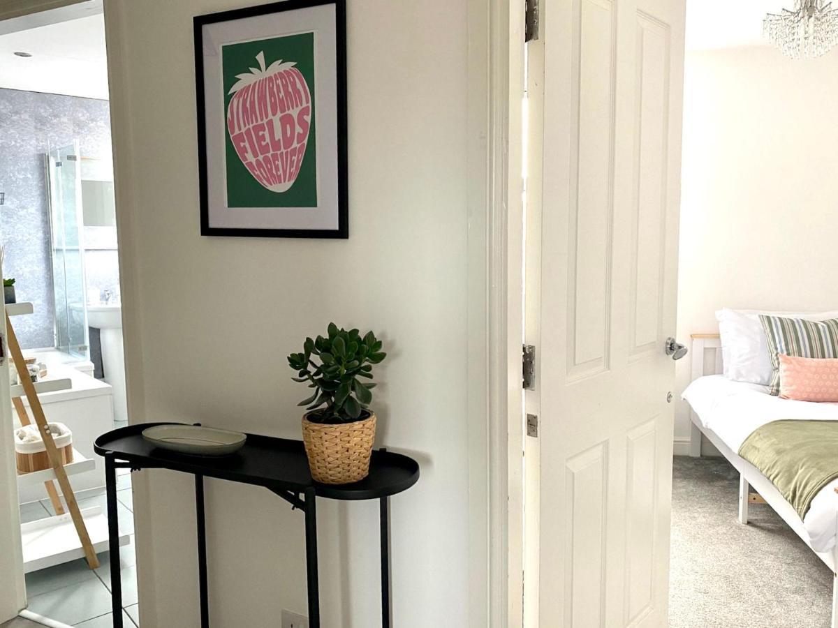 Lovely Stylish Apartment Near Penny Lane! Free Parking Liverpool Eksteriør bilde