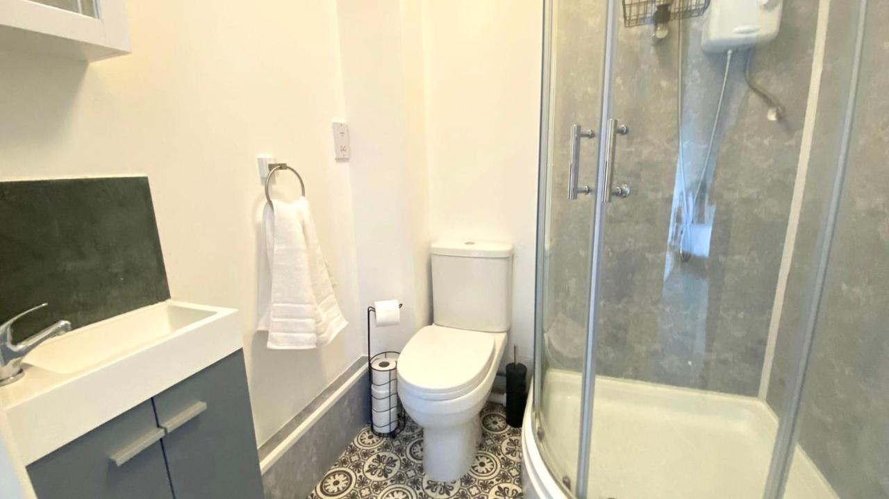 Lovely Stylish Apartment Near Penny Lane! Free Parking Liverpool Eksteriør bilde